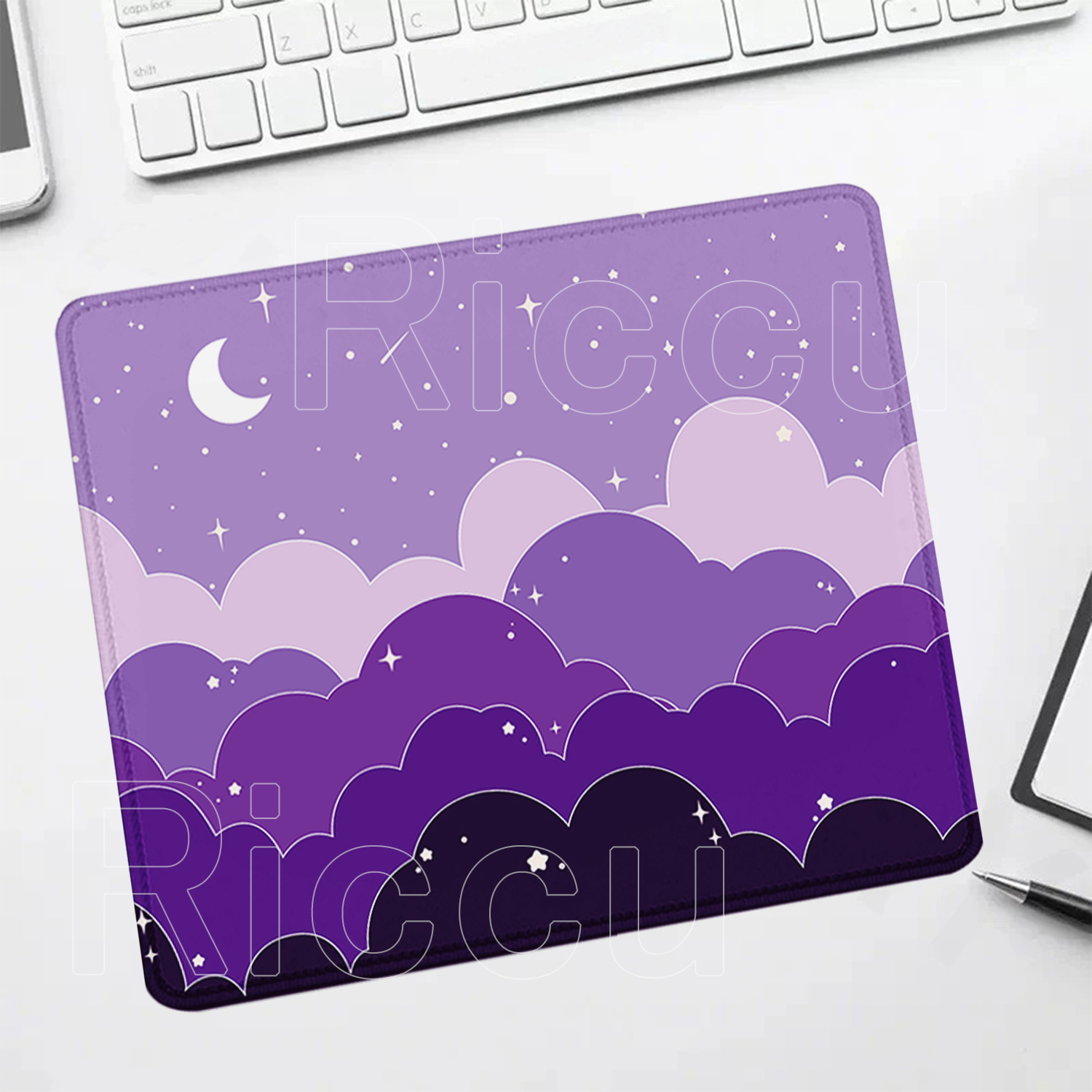 black and white Clouds moon sm - Pc Gaming Cloud Free 评论和价格